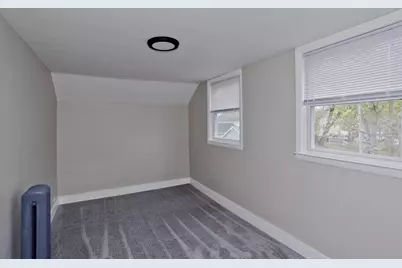 151 Littleton St, Springfield, MA 01104 - Photo 35