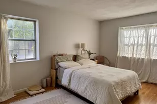 8 Robinwood Ave, Boston, MA 02130 - Photo 3