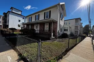 198 Washington St, Somerville, MA 02143 - Photo 3