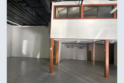 1533 South Main Street #3, Fall River, MA 02724 - Photo 5