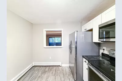 24 Wilson St #4, Marlborough, MA 01752 - Photo 5