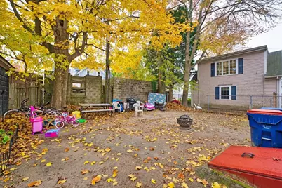 324 Cottage St, New Bedford, MA 02740 - Photo 39