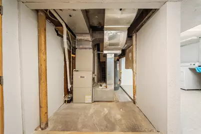 1078 Liberty St, Springfield, MA 01104 - Photo 29