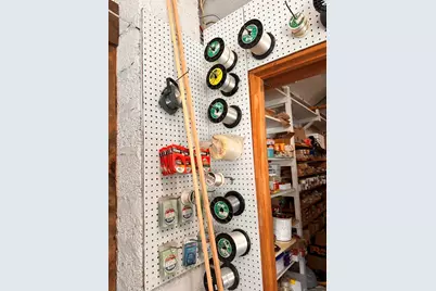 1131 East St, Ludlow, MA 01056 - Photo 15