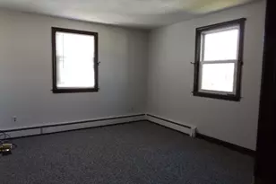 28 Greenwich St, Attleboro, MA 02703 - Photo 7