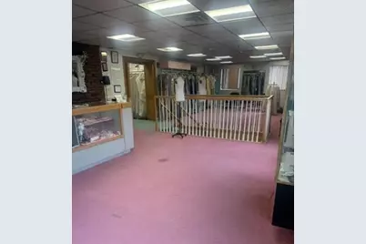 205 Lexington St, Waltham, MA 02452 - Photo 15