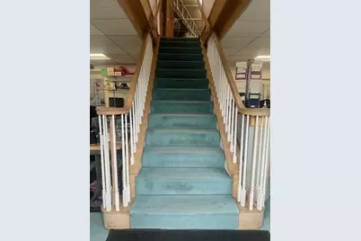 205 Lexington St, Waltham, MA 02452 - Photo 11