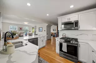 11 Gingerbread Hill, Marblehead, MA 01945 - Photo 9