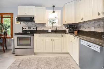 360 High St, Whitman, MA 02382 - Photo 7