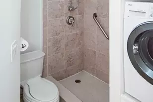 67 Columbia Ave, Newton, MA 02464 - Photo 5