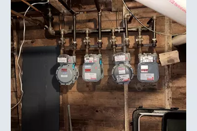 131 5th St, Leominster, MA 01453 - Photo 37