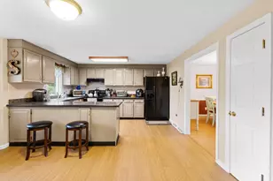 19 Camelot Ct, Stoughton, MA 02072 - Photo 19