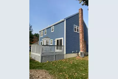 19 Camelot Ct #19, Stoughton, MA 02072 - Photo 3