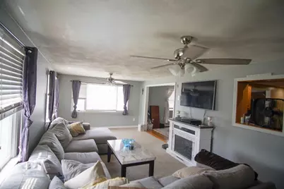 29 Garfield Avenue #2, Woburn, MA 01801 - Photo 3