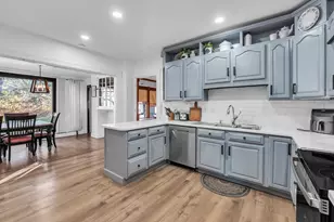 27 Chase St, Orange, MA 01364 - Photo 7