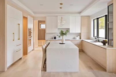 34 Pershing Rd, Needham, MA 02494 - Photo 7