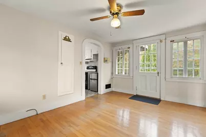 10 Oak St, Wareham, MA 02571 - Photo 5