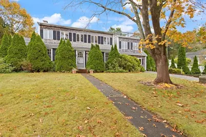 10 Oak St, Wareham, MA 02571 - Photo 3