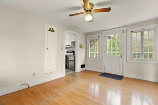 10 Oak St, Wareham, MA 02571 - Photo 5