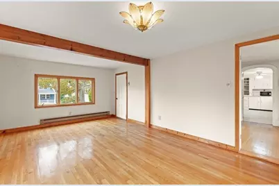 10 Oak St, Wareham, MA 02571 - Photo 13