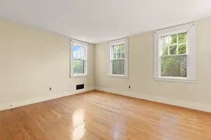 10 Oak St, Wareham, MA 02571 - Photo 7