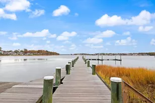 10 Oak St, Wareham, MA 02571 - Photo 37