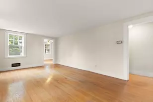 10 Oak St, Wareham, MA 02571 - Photo 11