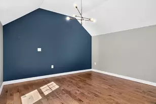 409 Norfolk St, Cambridge, MA 02139 - Photo 13