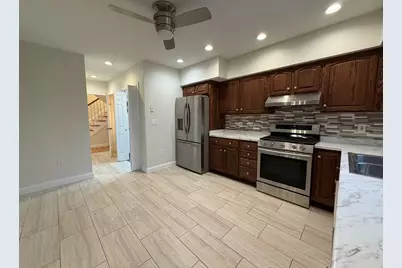 37 Vera St #1, Revere, MA 02151 - Photo 3