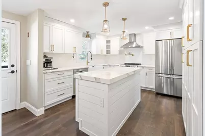 20 Senate Rd, Milford, MA 01757 - Photo 9