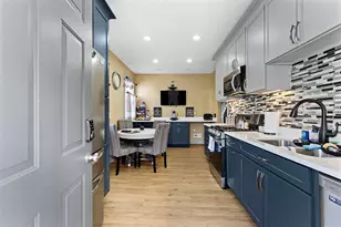 69 Greenwood St, Boston, MA 02121 - Photo 9