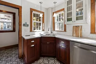 61 Woodlawn Ave, Northampton, MA 01060 - Photo 9