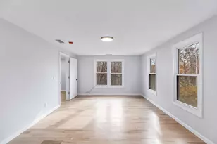 143 James St, Ludlow, MA 01056 - Photo 25