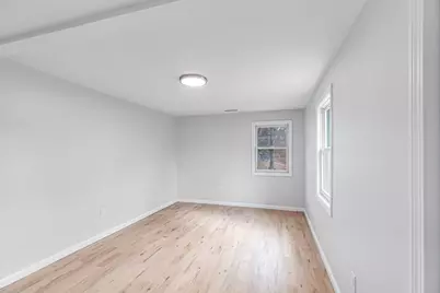 143 James St, Ludlow, MA 01056 - Photo 17