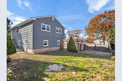 27 Hodgkins Rd, Rockport, MA 01966 - Photo 11