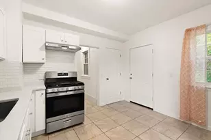 10 Minthorne St, Worcester, MA 01603 - Photo 15