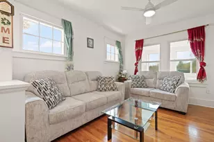 10 Minthorne St, Worcester, MA 01603 - Photo 9