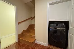 191 Winthrop Rd, Brookline, MA 02445 - Photo 11