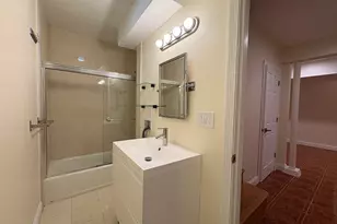 191 Winthrop Rd, Brookline, MA 02445 - Photo 9