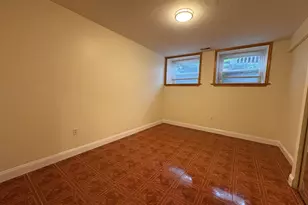 191 Winthrop Rd, Brookline, MA 02445 - Photo 13