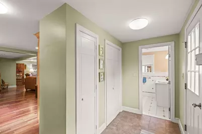 320 Pillings Pond Rd, Lynnfield, MA 01940 - Photo 19