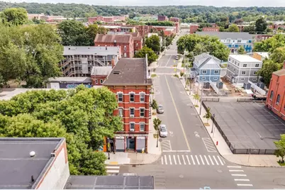 398-400 Main St, Holyoke, MA 01040 - Photo 7