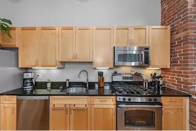 589 Essex St #102, Lynn, MA 01901 - Photo 7