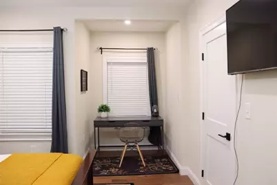 17 Ocean St, Quincy, MA 02171 - Photo 11