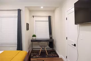 17 Ocean St, Quincy, MA 02171 - Photo 11