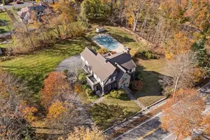 17 Worcester St, Grafton, MA 01519 - Photo 1