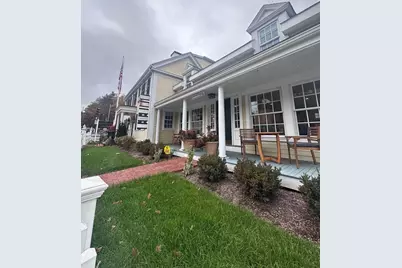 103 Central St #A, Wellesley, MA 02482 - Photo 3