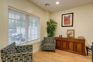 17 School St, Hudson, MA 01749 - Photo 5