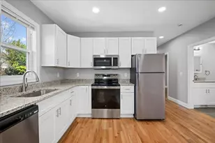 9 Upsala St, Worcester, MA 01610 - Photo 3