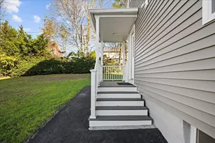 9 Upsala St, Worcester, MA 01610 - Photo 15